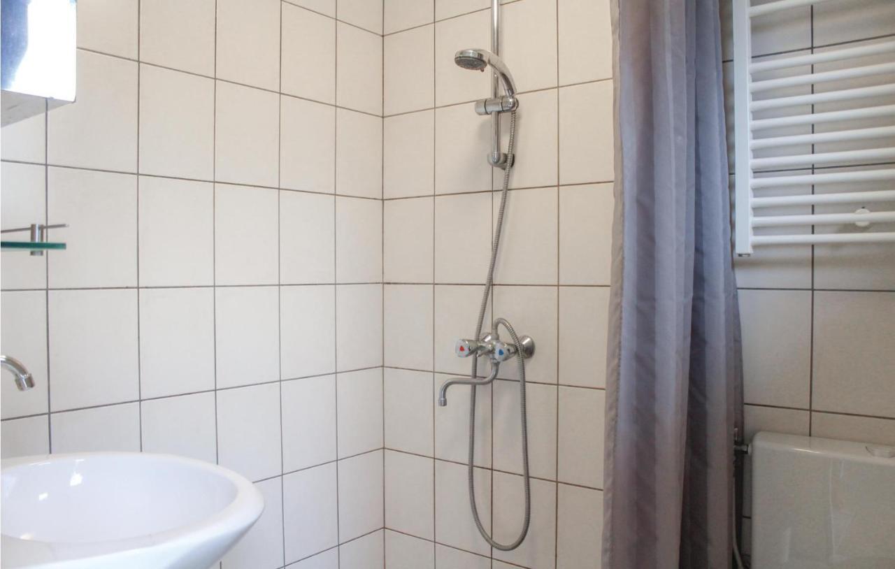 Lovely Home In Reutum With Wifi Εξωτερικό φωτογραφία